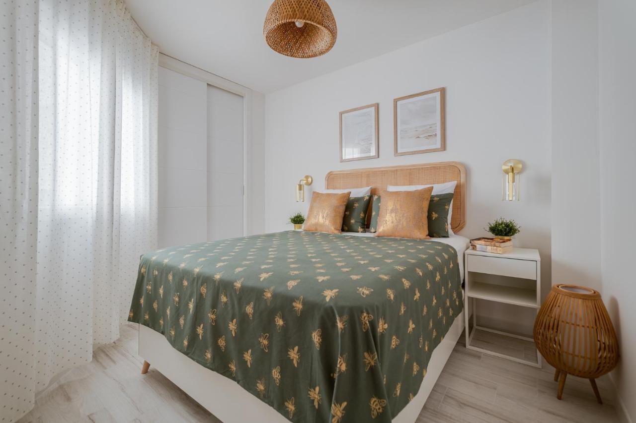 Stay In Torrevieja Cozy City & Sea Exterior photo